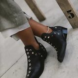 Jenny – Spetsiga nitade ankelboots