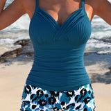 Vivi – Ribbad tankini med tryckt shorts