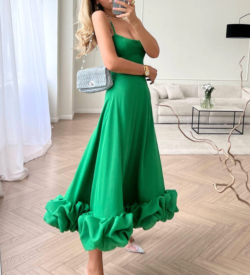 CELINE | ELEGANT FLÖDANDE KLÄNNING