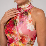 Tilda – Halterneck maxiklänning med blomtryck