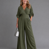 Ragnhild – Draperad overall med v-ringning och vida ben