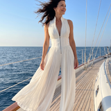 Maja – Plisserad overall med halterneck och vida ben