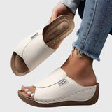 Josefin – Ortopediska kilklackade sandaler