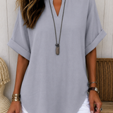 Katarina – Kortärmad blus i enkel elegant stil