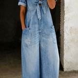 Maya | Kortärmad Jumpsuit med V-ringning