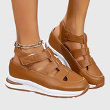 Gudrun – Ortopediska sandaler